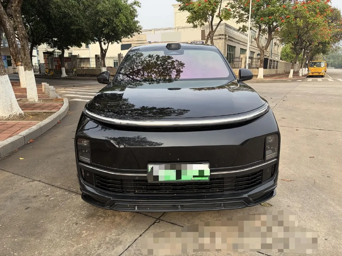2023 Li L9 Range Extended 154HP REEV 42.6KWH,autocango,china used car exporter,china ev exporter,chinese used car exporter,chinese used ev exporter