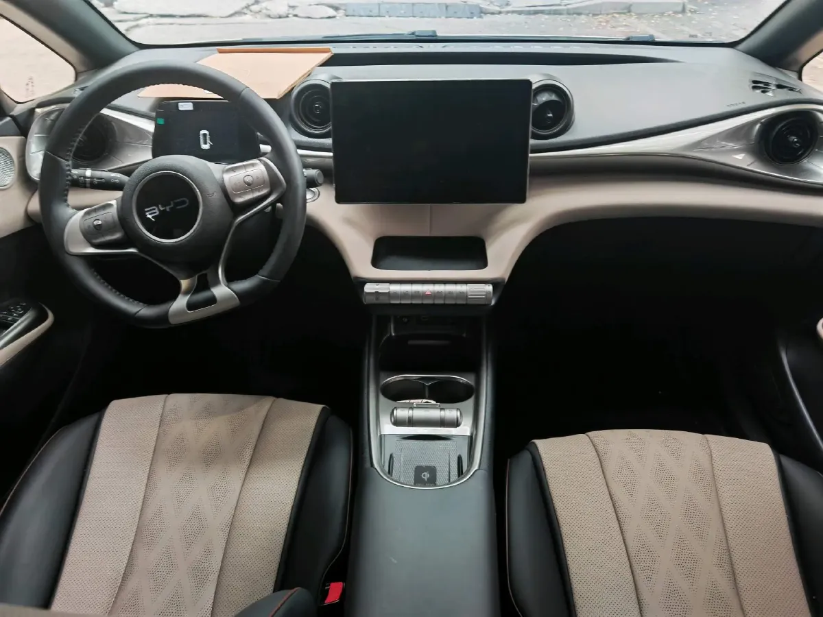 2024 BYD Dolphin BEV 44.928KWH,autocango,china used car exporter,china ev exporter,chinese used car exporter,chinese used ev exporter