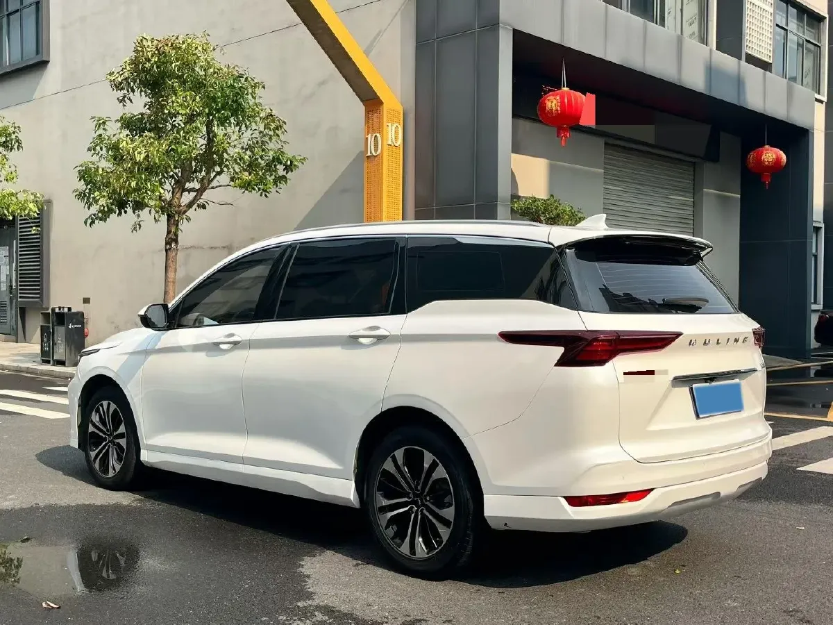 2022 WuLing KaiJie 1.5T 177HP L4 CVT,autocango,china used car exporter,china ev exporter,chinese used car exporter,chinese used ev exporter