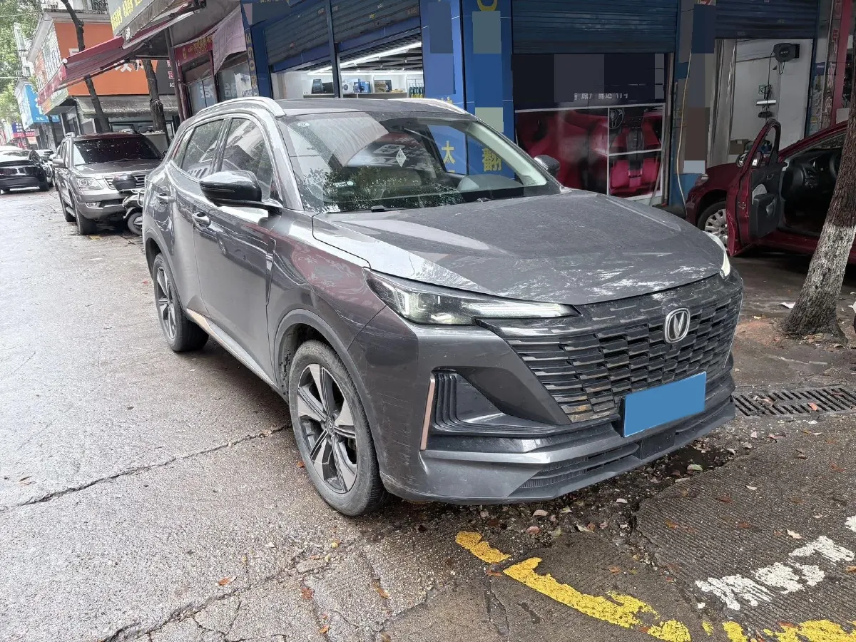 2022 ChangAn CS55 Plus 1.5T 180HP L4 7DCT,autocango,china used car exporter,china ev exporter,chinese used car exporter,chinese used ev exporter