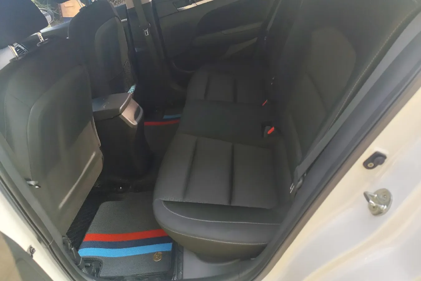 2016 Hyundai Elantra 1.6L 130HP L4 6AT,autocango,china used car exporter,china ev exporter,chinese used car exporter,chinese used ev exporter