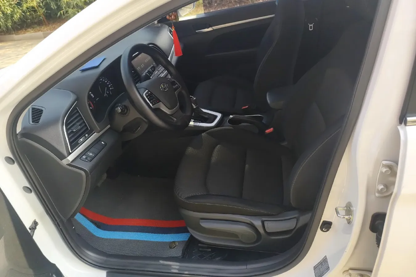 2016 Hyundai Elantra 1.6L 130HP L4 6AT,autocango,china used car exporter,china ev exporter,chinese used car exporter,chinese used ev exporter