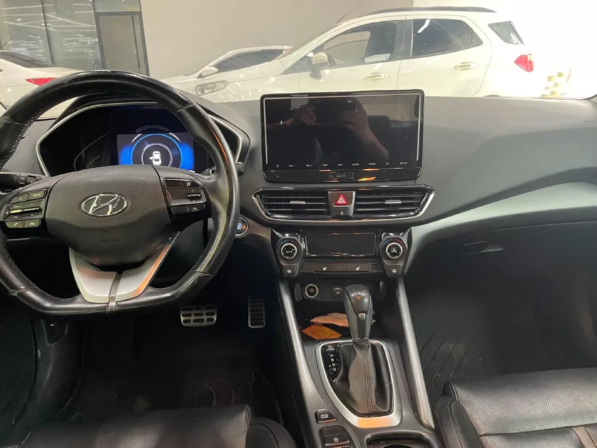 2019 Hyundai La Festa 1.6T 204HP L4 7DCT,autocango,china used car exporter,china ev exporter,chinese used car exporter,chinese used ev exporter