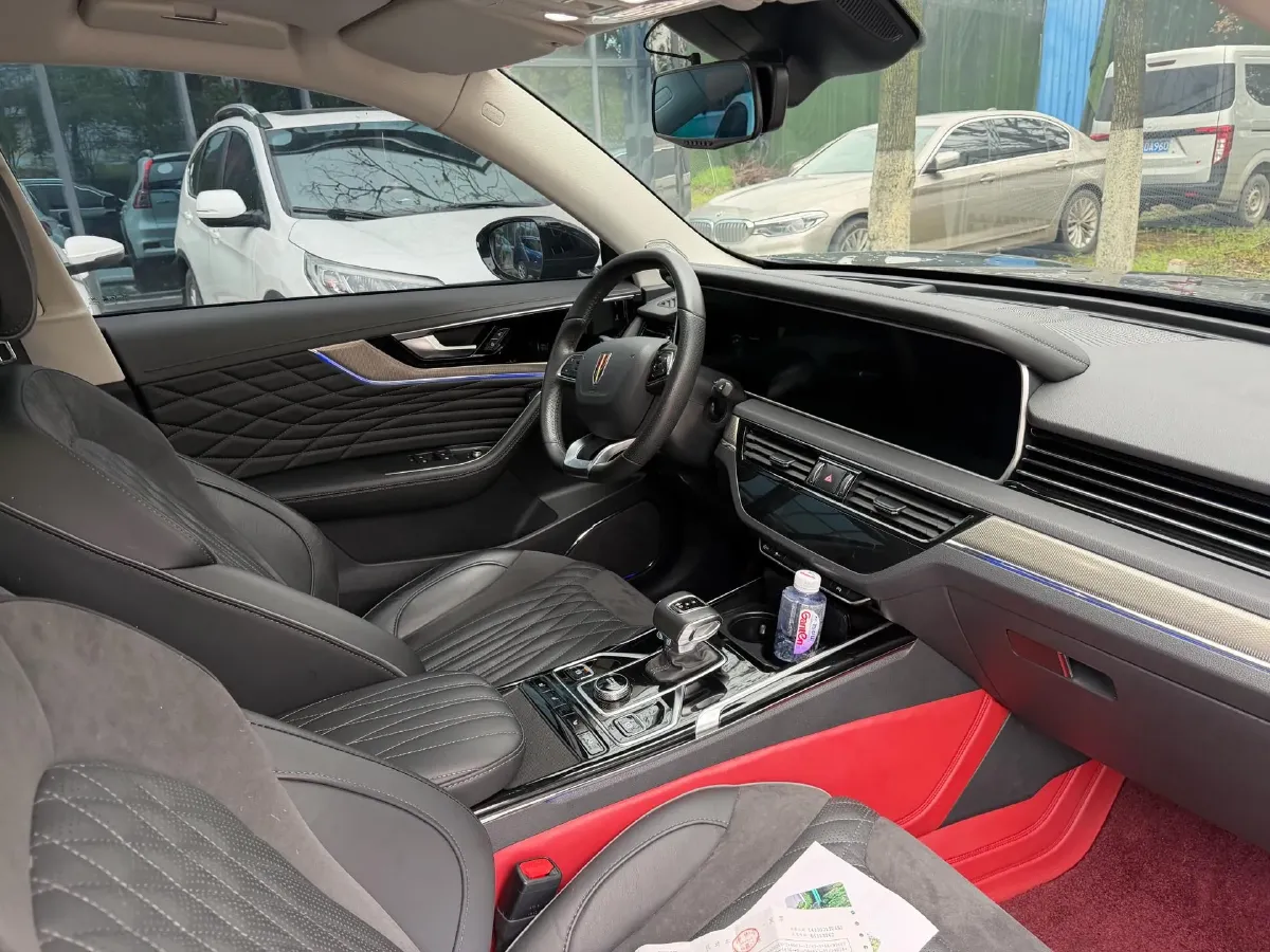 2022 HongQi HS5 2.0T 224HP L4 6AT,autocango,china used car exporter,china ev exporter,chinese used car exporter,chinese used ev exporter