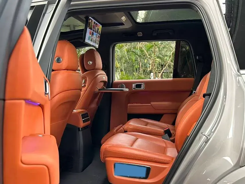 2022 Li L9 Range Extended 154HP REEV 42.6KWH,autocango,china used car exporter,china ev exporter,chinese used car exporter,chinese used ev exporter