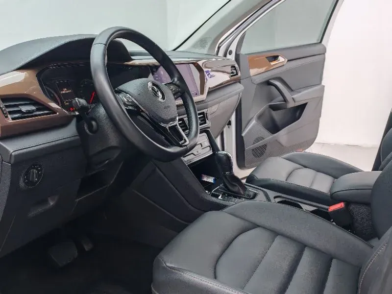 2021 Volkswagen Tharu 1.4T 150HP L4 7DCT,autocango,china used car exporter,china ev exporter,chinese used car exporter,chinese used ev exporter