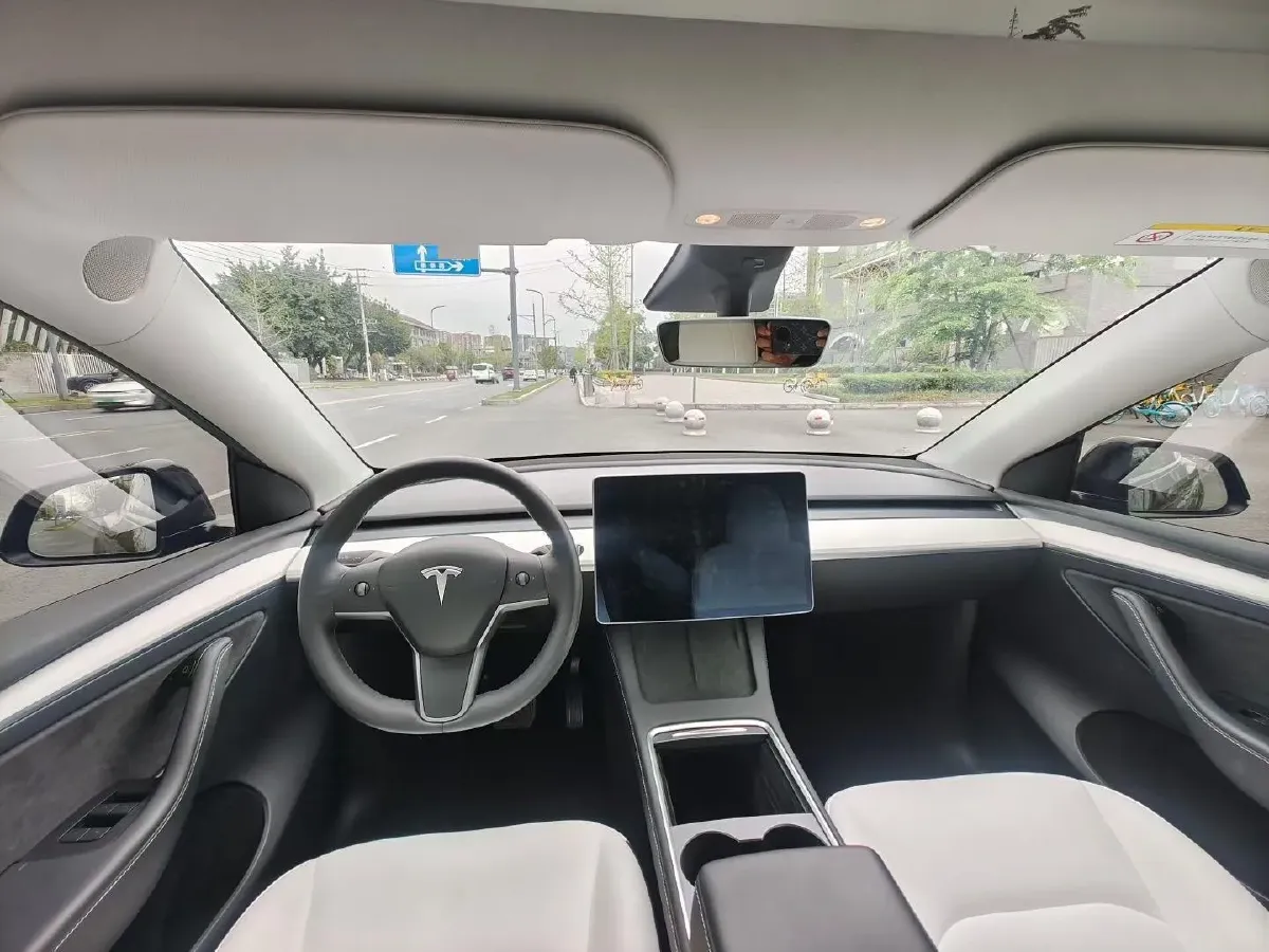 2021 Tesla Model Y BEV 76.8KWH,autocango,china used car exporter,china ev exporter,chinese used car exporter,chinese used ev exporter