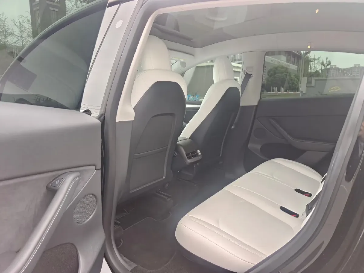 2021 Tesla Model Y BEV 76.8KWH,autocango,china used car exporter,china ev exporter,chinese used car exporter,chinese used ev exporter