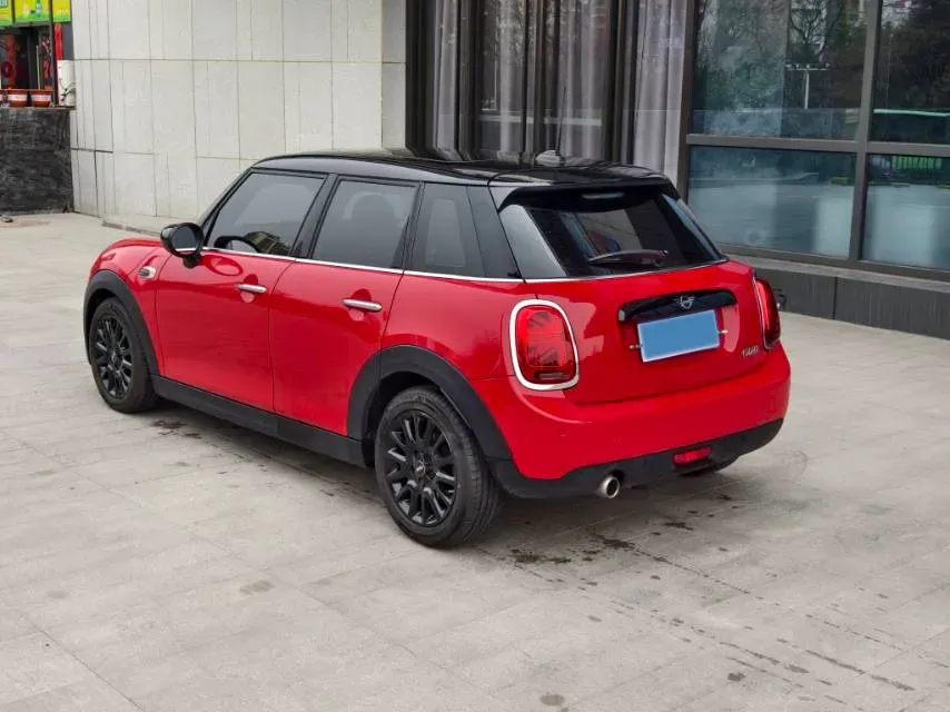 2019 MINI MINI 1.5T 136HP L3 7DCT,autocango,china used car exporter,china ev exporter,chinese used car exporter,chinese used ev exporter