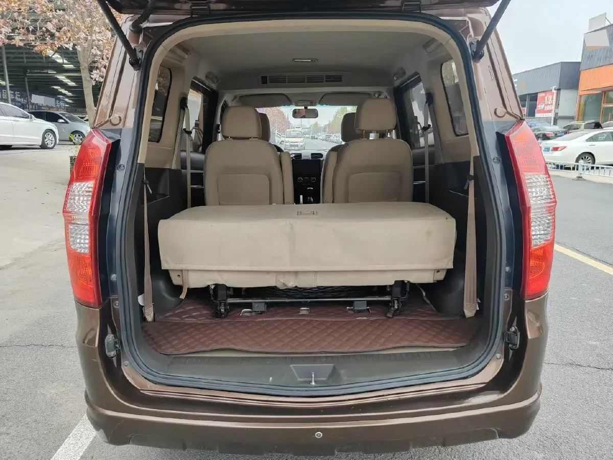 2016 WuLing HongGuang 1.5L 112HP L4 5MT,autocango,china used car exporter,china ev exporter,chinese used car exporter,chinese used ev exporter