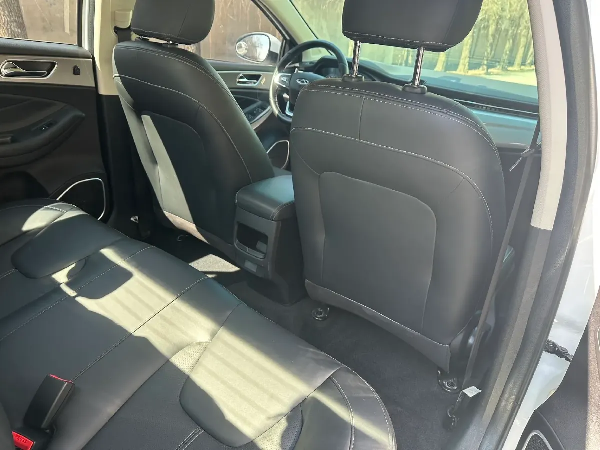 2021 Chery Arrizo 5 1.5L 116HP L4 5MT,autocango,china used car exporter,china ev exporter,chinese used car exporter,chinese used ev exporter