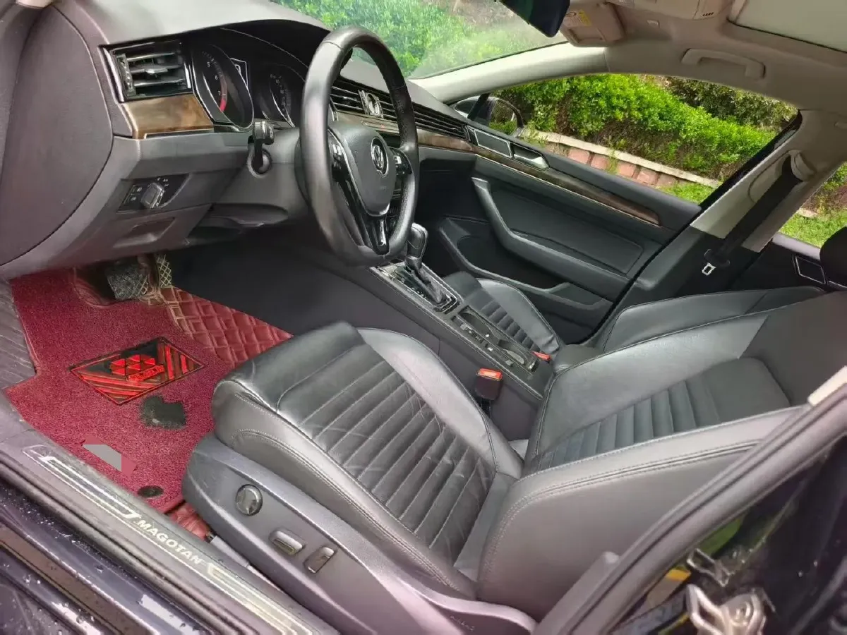 2019 Volkswagen Magotan 2.0T 186HP L4 7DCT,autocango,china used car exporter,china ev exporter,chinese used car exporter,chinese used ev exporter