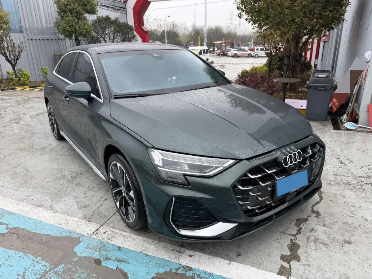 2025 Audi A3 1.5T 160HP L4 7DCT,autocango,china used car exporter,china ev exporter,chinese used car exporter,chinese used ev exporter