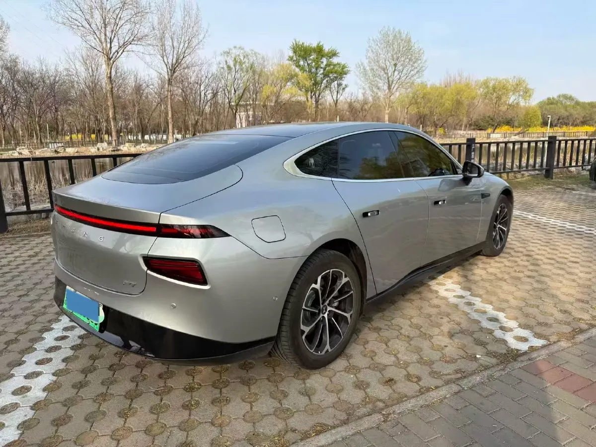 2022 Xpeng P7 BEV 83.1KWH,autocango,china used car exporter,china ev exporter,chinese used car exporter,chinese used ev exporter