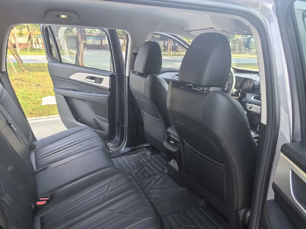 2023 Haval H5 2.0T 197HP L4 6MT,autocango,china used car exporter,china ev exporter,chinese used car exporter,chinese used ev exporter