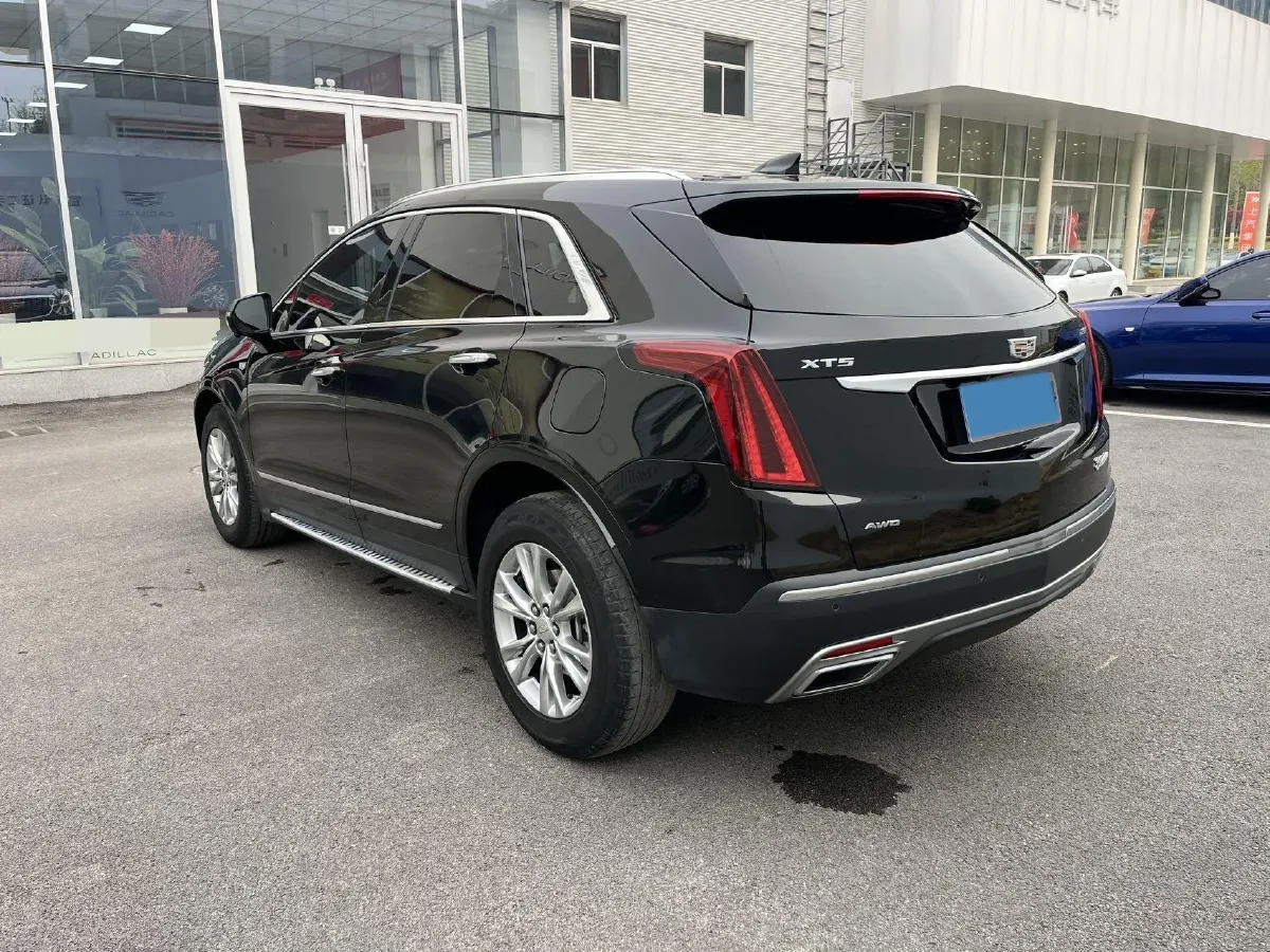 2021 Cadillac XT5 2.0T 237HP L4 9AT,autocango,china used car exporter,china ev exporter,chinese used car exporter,chinese used ev exporter