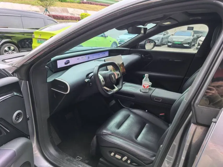 2024 Avatr 07 1.5T 156HP L4 REEV 39.05KWH,autocango,china used car exporter,china ev exporter,chinese used car exporter,chinese used ev exporter