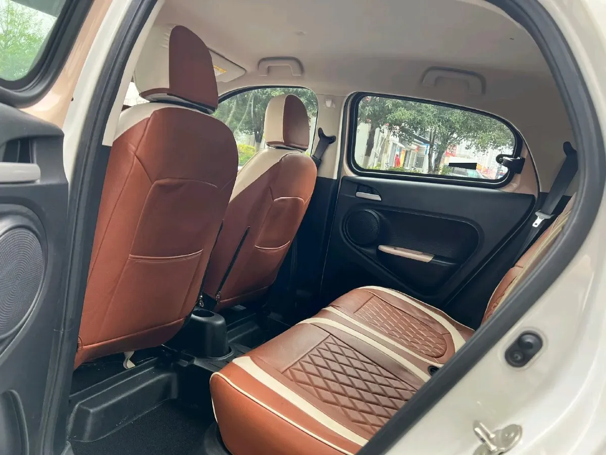 2022 DongFeng Fengon Fengon 500 1.5T 150HP L4 CVT,autocango,china used car exporter,china ev exporter,chinese used car exporter,chinese used ev exporter