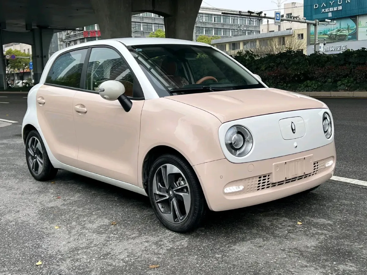 2022 DongFeng Fengon Fengon 500 1.5T 150HP L4 CVT,autocango,china used car exporter,china ev exporter,chinese used car exporter,chinese used ev exporter