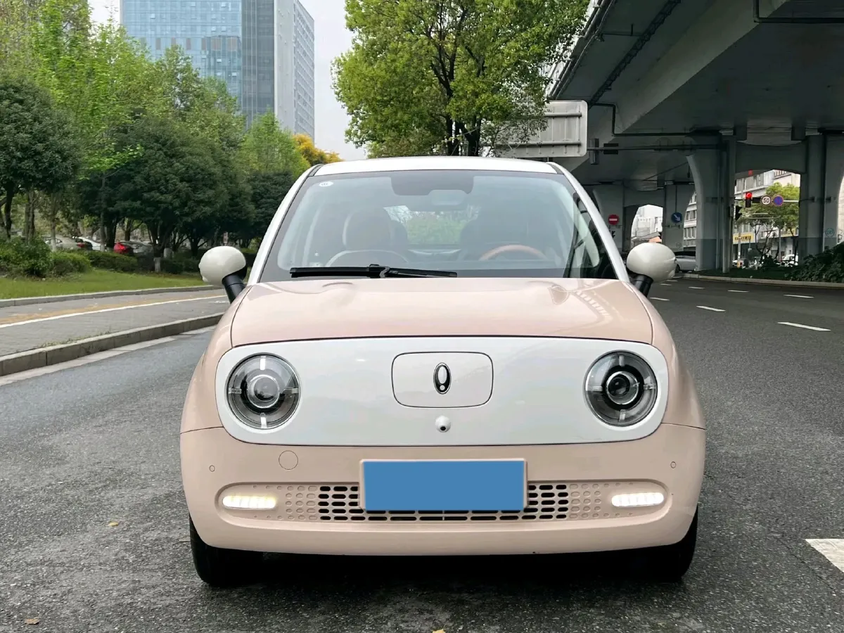 2022 DongFeng Fengon Fengon 500 1.5T 150HP L4 CVT,autocango,china used car exporter,china ev exporter,chinese used car exporter,chinese used ev exporter