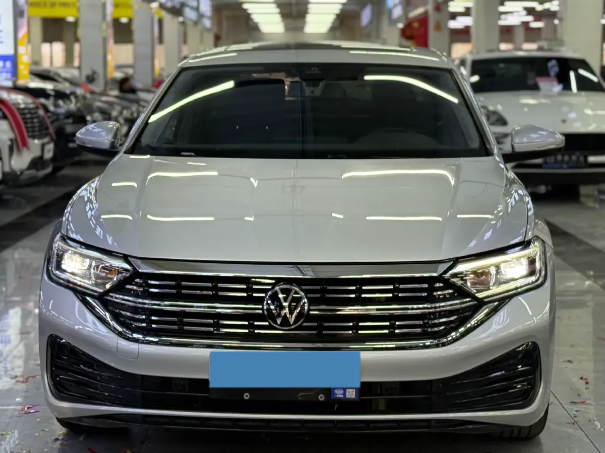 2024 Volkswagen Sagitar 1.5T 160HP L4 7DCT,autocango,china used car exporter,china ev exporter,chinese used car exporter,chinese used ev exporter