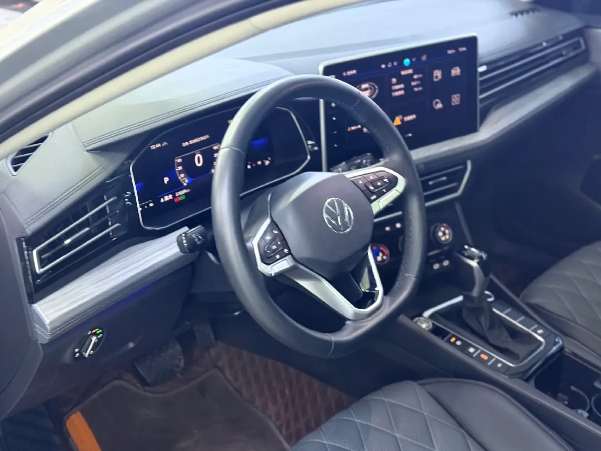 2024 Volkswagen Sagitar 1.5T 160HP L4 7DCT,autocango,china used car exporter,china ev exporter,chinese used car exporter,chinese used ev exporter