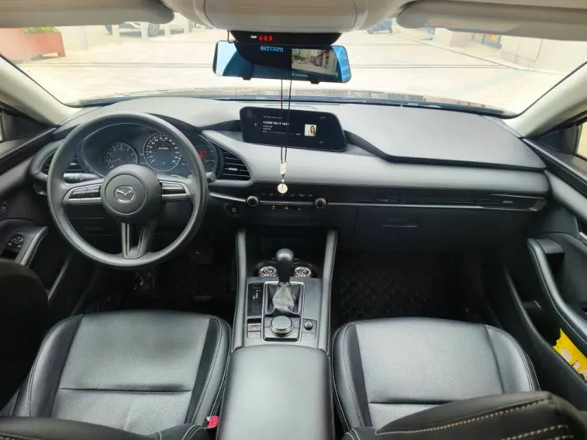 2020 Mazda 3 Axela 1.5L 117HP L4 6AT,autocango,china used car exporter,china ev exporter,chinese used car exporter,chinese used ev exporter