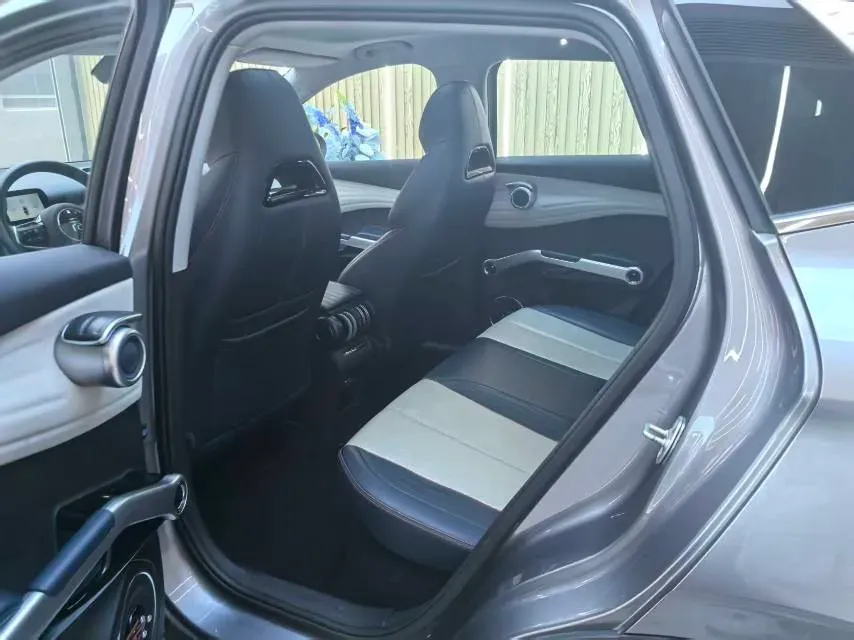 2022 Foton Grand General G7 2.0T 238HP L4 8AT,autocango,china used car exporter,china ev exporter,chinese used car exporter,chinese used ev exporter