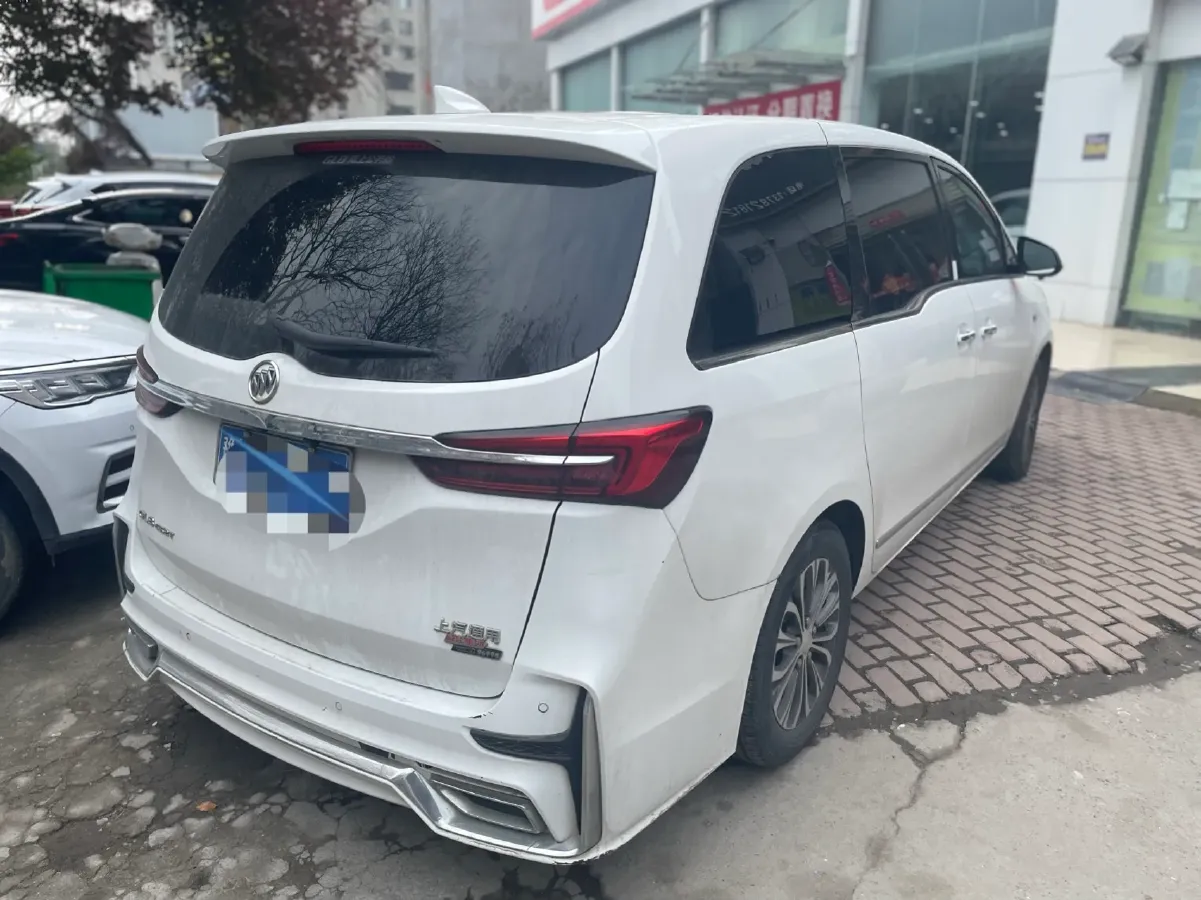 2021 Buick GL8 2.0T 237HP L4 9AT,autocango,china used car exporter,china ev exporter,chinese used car exporter,chinese used ev exporter