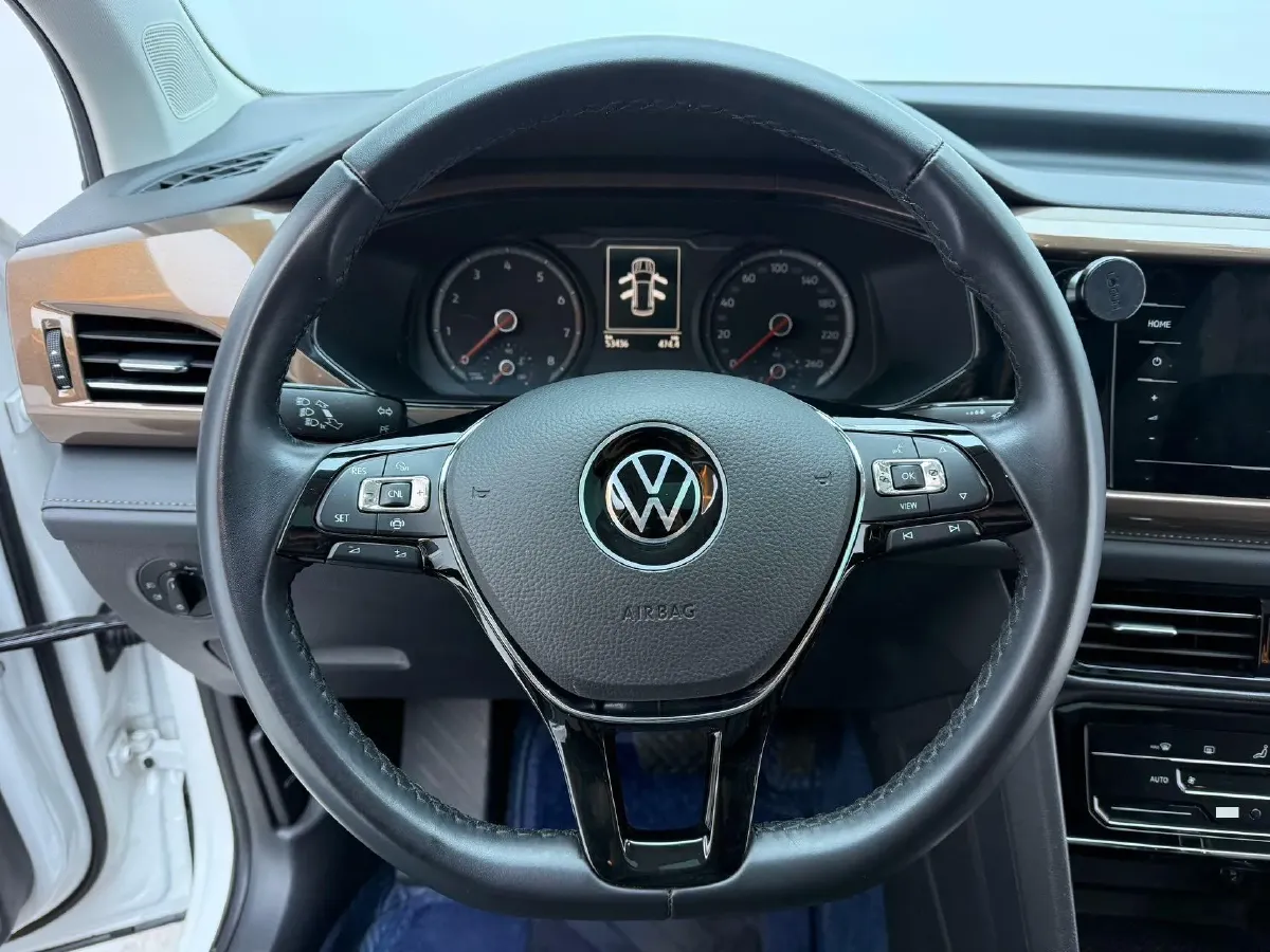 2021 Volkswagen Tharu 1.4T 150HP L4 7DCT,autocango,china used car exporter,china ev exporter,chinese used car exporter,chinese used ev exporter