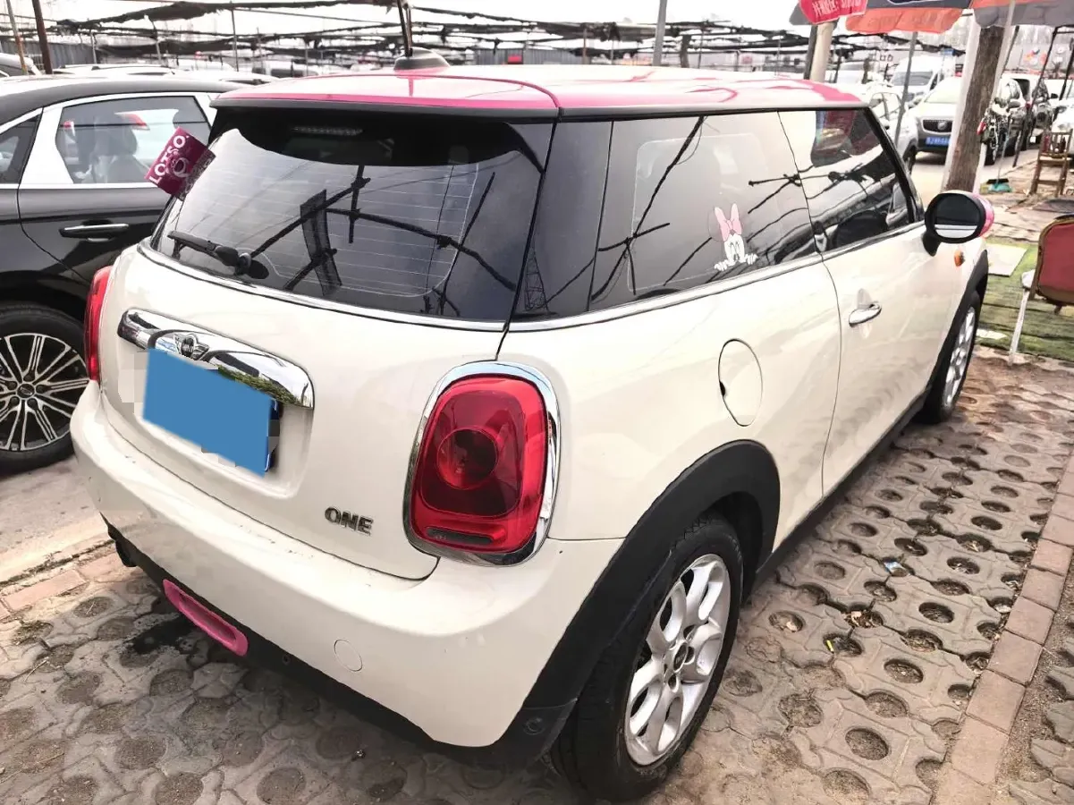 2016 MINI MINI 1.2T 102HP L3 6AT,autocango,china used car exporter,china ev exporter,chinese used car exporter,chinese used ev exporter
