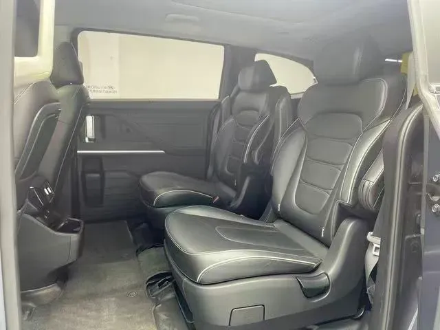 2024 Hyundai Custo 1.5T 170HP L4 8AT,autocango,china used car exporter,china ev exporter,chinese used car exporter,chinese used ev exporter