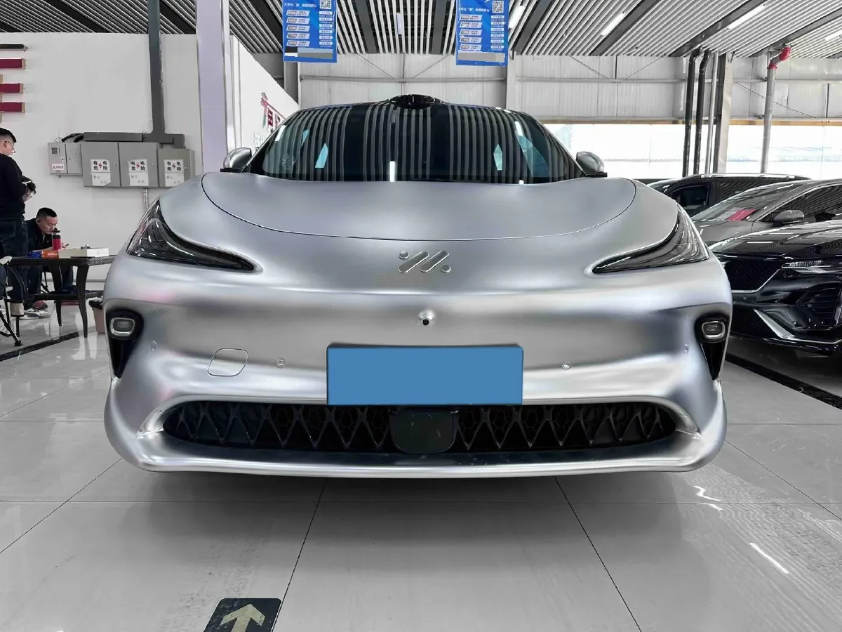2025 IM LS6 BEV 83KWH,autocango,china used car exporter,china ev exporter,chinese used car exporter,chinese used ev exporter