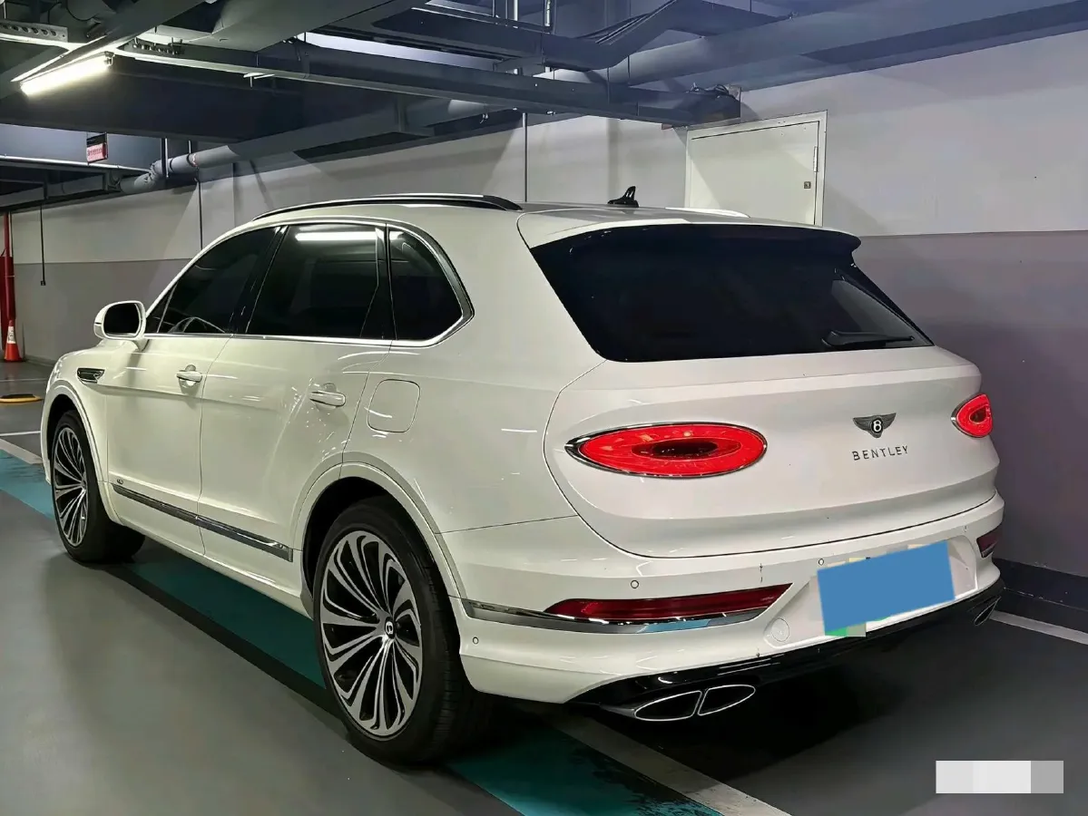 2021 Bentley Bentayga 3.0T 340HP V6 8AT PHEV 17.3KWH,autocango,china used car exporter,china ev exporter,chinese used car exporter,chinese used ev exporter
