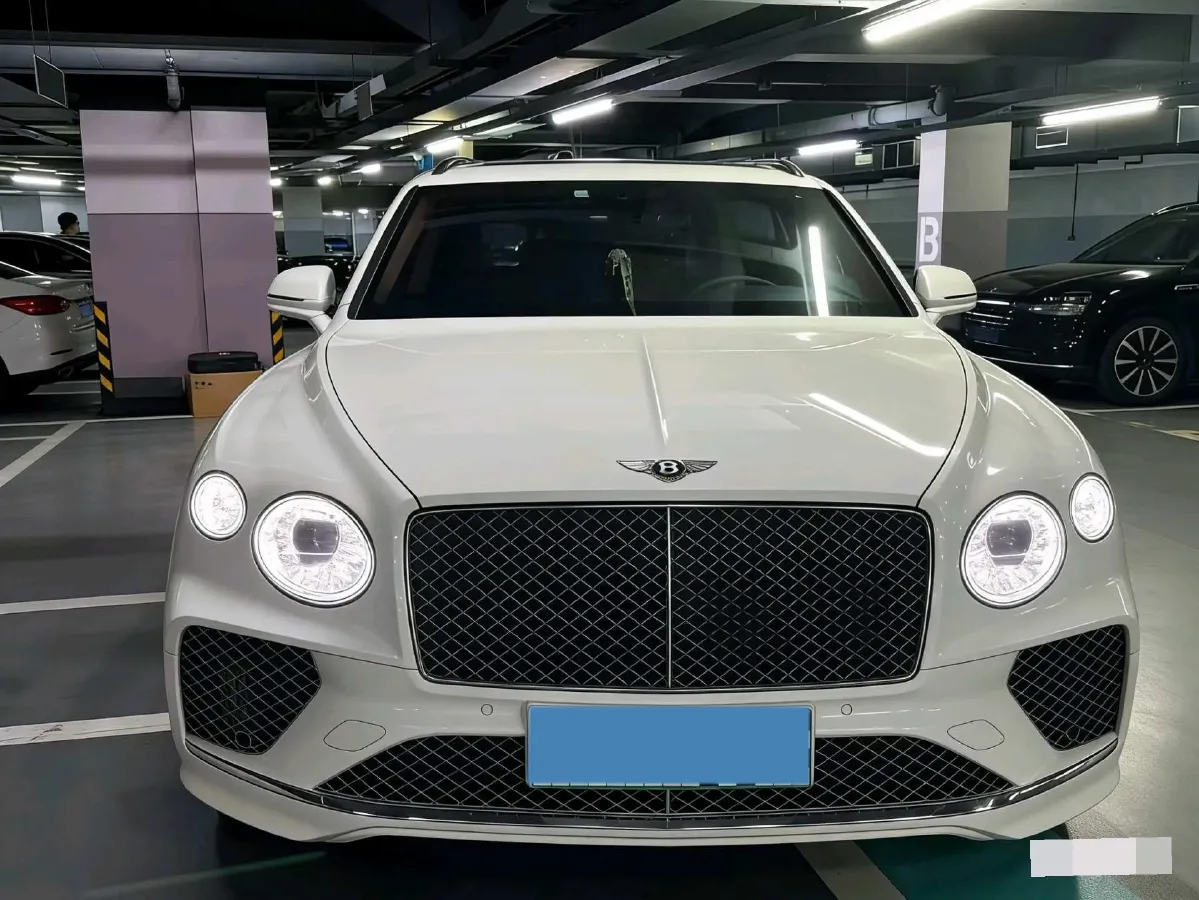 2021 Bentley Bentayga 3.0T 340HP V6 8AT PHEV 17.3KWH,autocango,china used car exporter,china ev exporter,chinese used car exporter,chinese used ev exporter