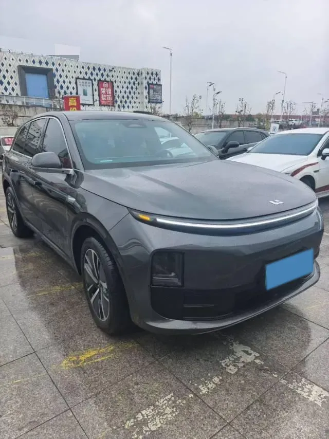 2024 Li L6 Range Extended 154HP L4 REEV 36.8KWH,autocango,china used car exporter,china ev exporter,chinese used car exporter,chinese used ev exporter