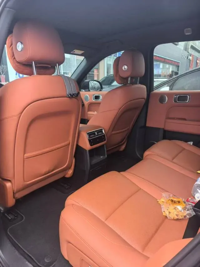 2024 Li L6 Range Extended 154HP L4 REEV 36.8KWH,autocango,china used car exporter,china ev exporter,chinese used car exporter,chinese used ev exporter