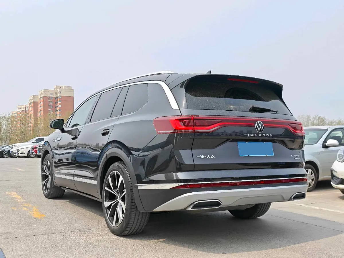 2023 Volkswagen Talagon 2.5T 299HP V6 7DCT,autocango,china used car exporter,china ev exporter,chinese used car exporter,chinese used ev exporter