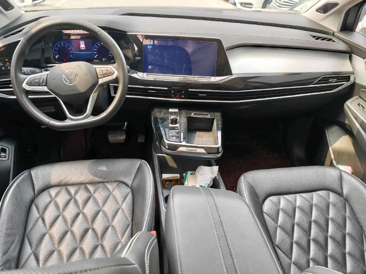 2023 Volkswagen Talagon 2.5T 299HP V6 7DCT,autocango,china used car exporter,china ev exporter,chinese used car exporter,chinese used ev exporter