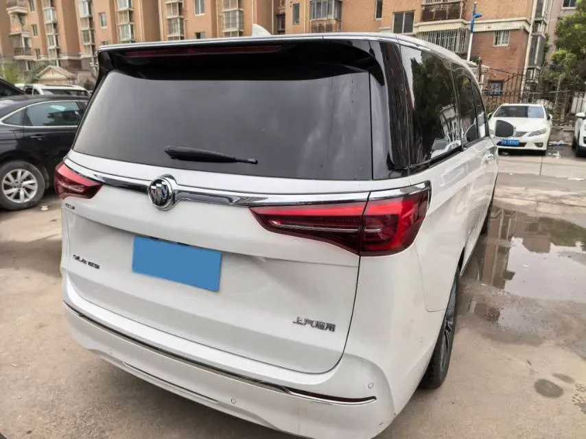 2022 Buick GL8 2.0T 237HP L4 9AT,autocango,china used car exporter,china ev exporter,chinese used car exporter,chinese used ev exporter