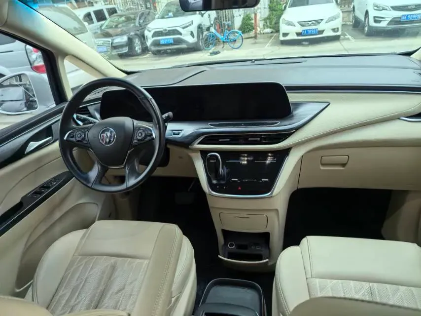 2022 Buick GL8 2.0T 237HP L4 9AT,autocango,china used car exporter,china ev exporter,chinese used car exporter,chinese used ev exporter