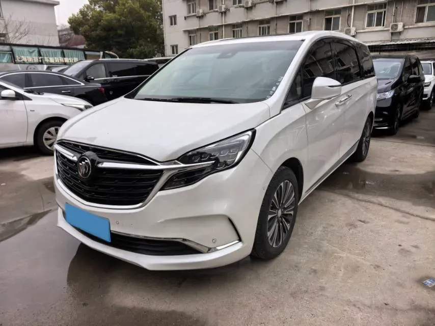 2022 Buick GL8 2.0T 237HP L4 9AT,autocango,china used car exporter,china ev exporter,chinese used car exporter,chinese used ev exporter