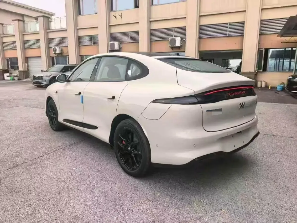 2025 IM LS6 BEV 75KWH,autocango,china used car exporter,china ev exporter,chinese used car exporter,chinese used ev exporter