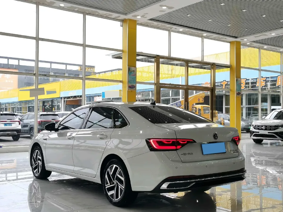 2023 Volkswagen Sagitar 1.4T 150HP L4 7DCT,autocango,china used car exporter,china ev exporter,chinese used car exporter,chinese used ev exporter