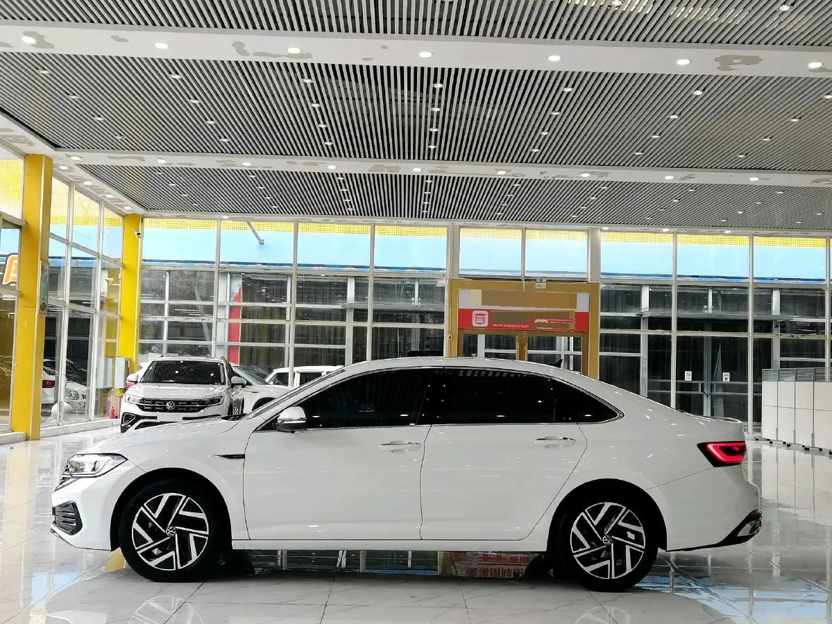 2023 Volkswagen Sagitar 1.4T 150HP L4 7DCT,autocango,china used car exporter,china ev exporter,chinese used car exporter,chinese used ev exporter