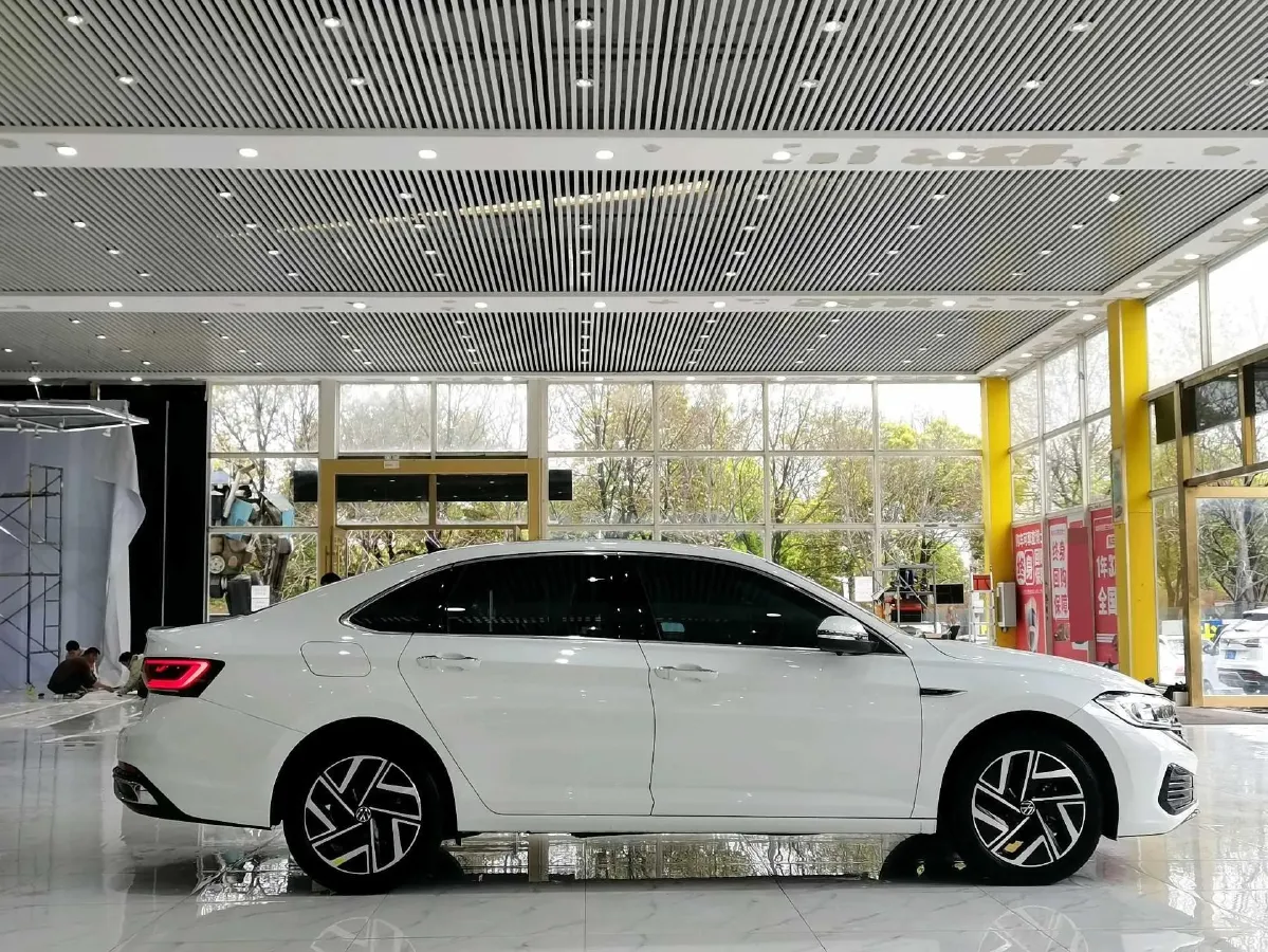 2023 Volkswagen Sagitar 1.4T 150HP L4 7DCT,autocango,china used car exporter,china ev exporter,chinese used car exporter,chinese used ev exporter