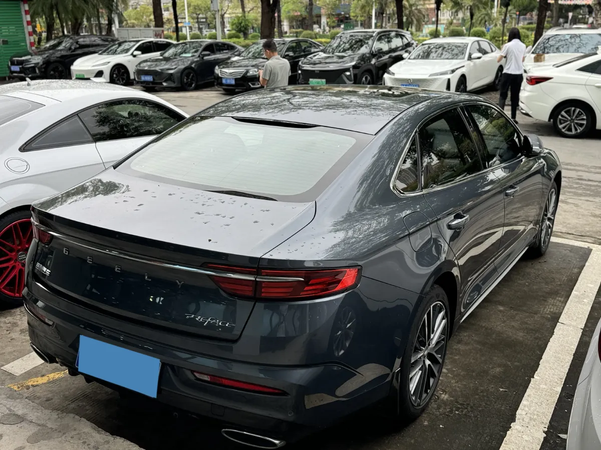 2021 Geely Preface 2.0T 190HP L4 7DCT,autocango,china used car exporter,china ev exporter,chinese used car exporter,chinese used ev exporter