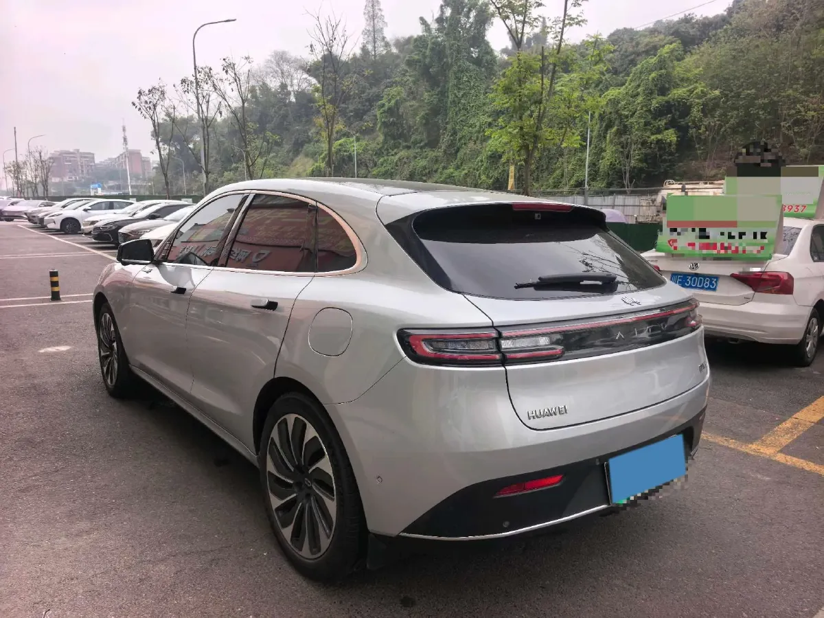 2022 Infiniti Q50L 2.0T 211HP L4 7AT,autocango,china used car exporter,china ev exporter,chinese used car exporter,chinese used ev exporter