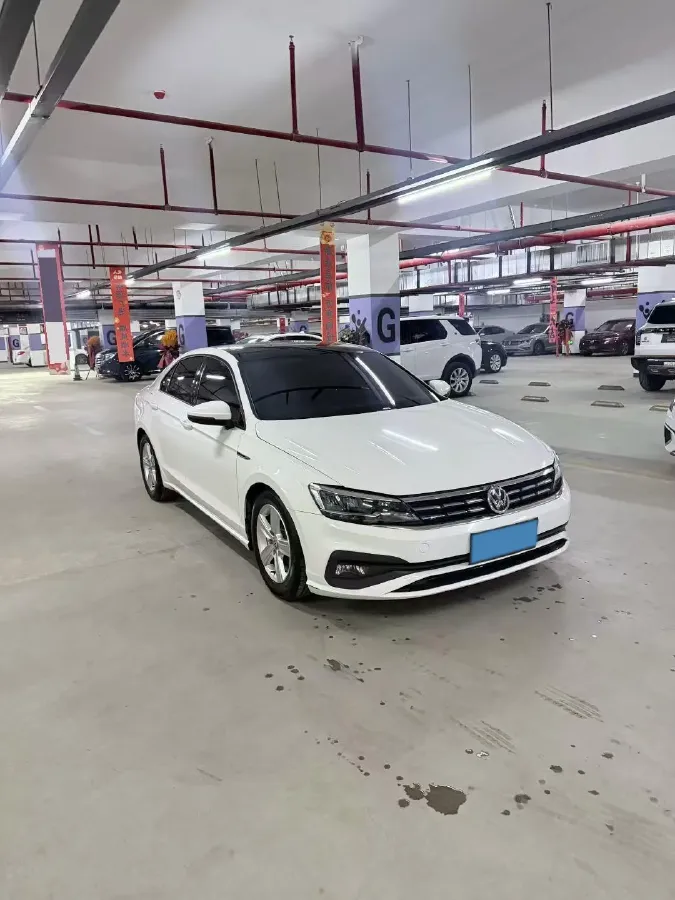 2019 Volkswagen T-Cross 1.4T 150HP L4 7DCT,autocango,china used car exporter,china ev exporter,chinese used car exporter,chinese used ev exporter