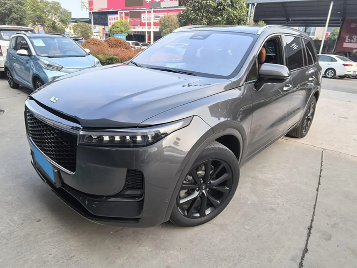 2021 Li ONE Range Extended 131HP REEV 40.5KWH,autocango,china used car exporter,china ev exporter,chinese used car exporter,chinese used ev exporter